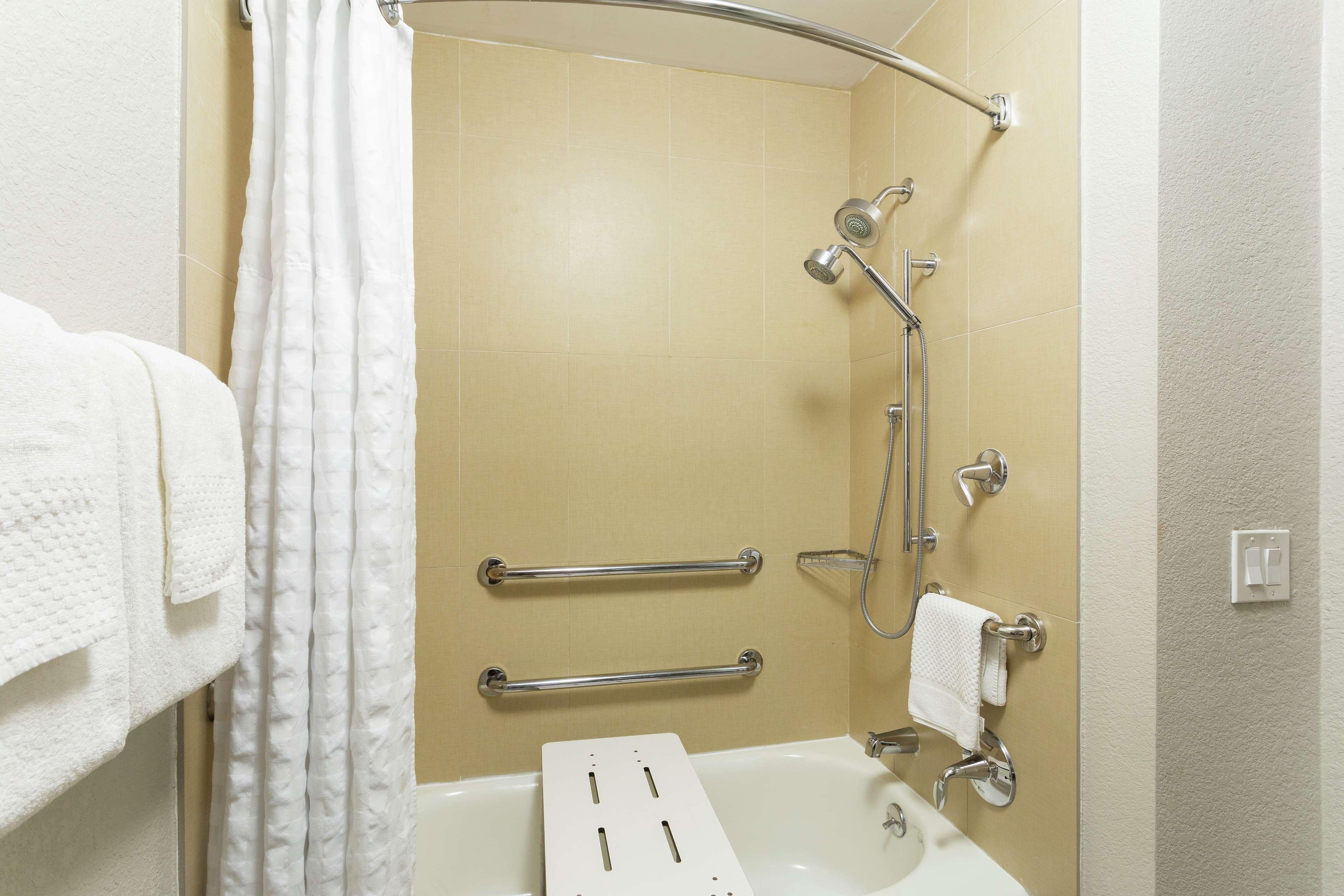 Doubletree By Hilton Orlando East - Ucf Area